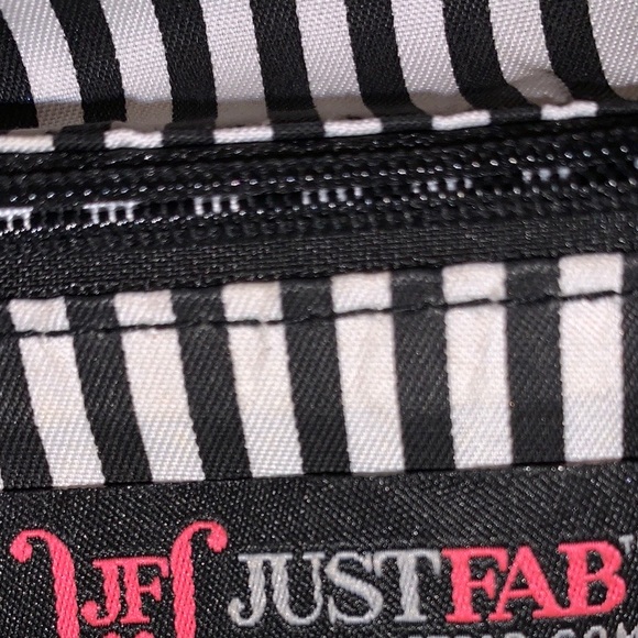 Just fab fuchsia, pink tote bag with extra removable bag from inside - Picture 16 of 17